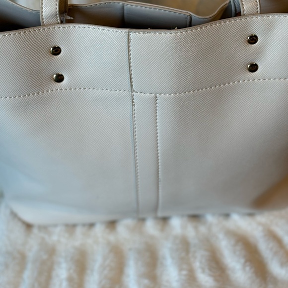 BCBG Paris Cream Leather Tote with crossbody bag set - Picture 9 of 12